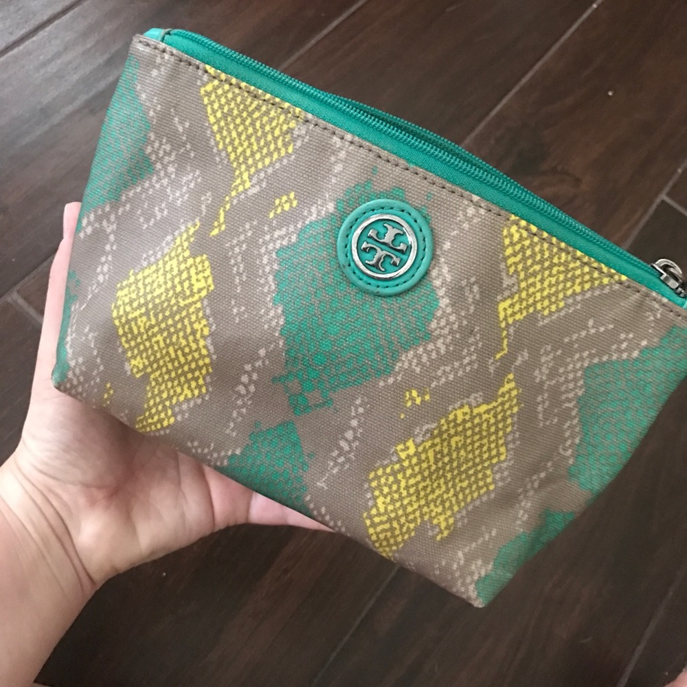 Tory Burch makeup bag